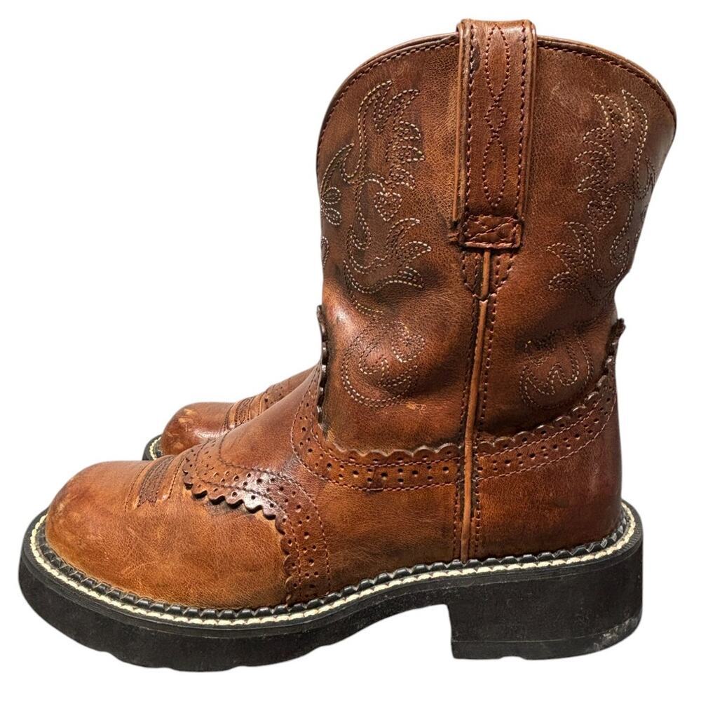 Ariat Fatbaby Dapper Pull On Western Boots Brown with White Stitching Size 6.5